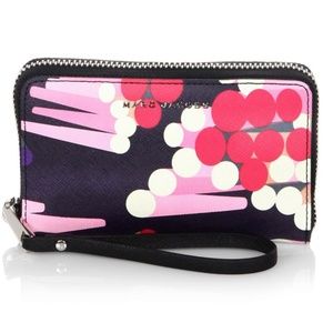 Marc Jacobs Geo Spot Zip Phone Saffiano Leather